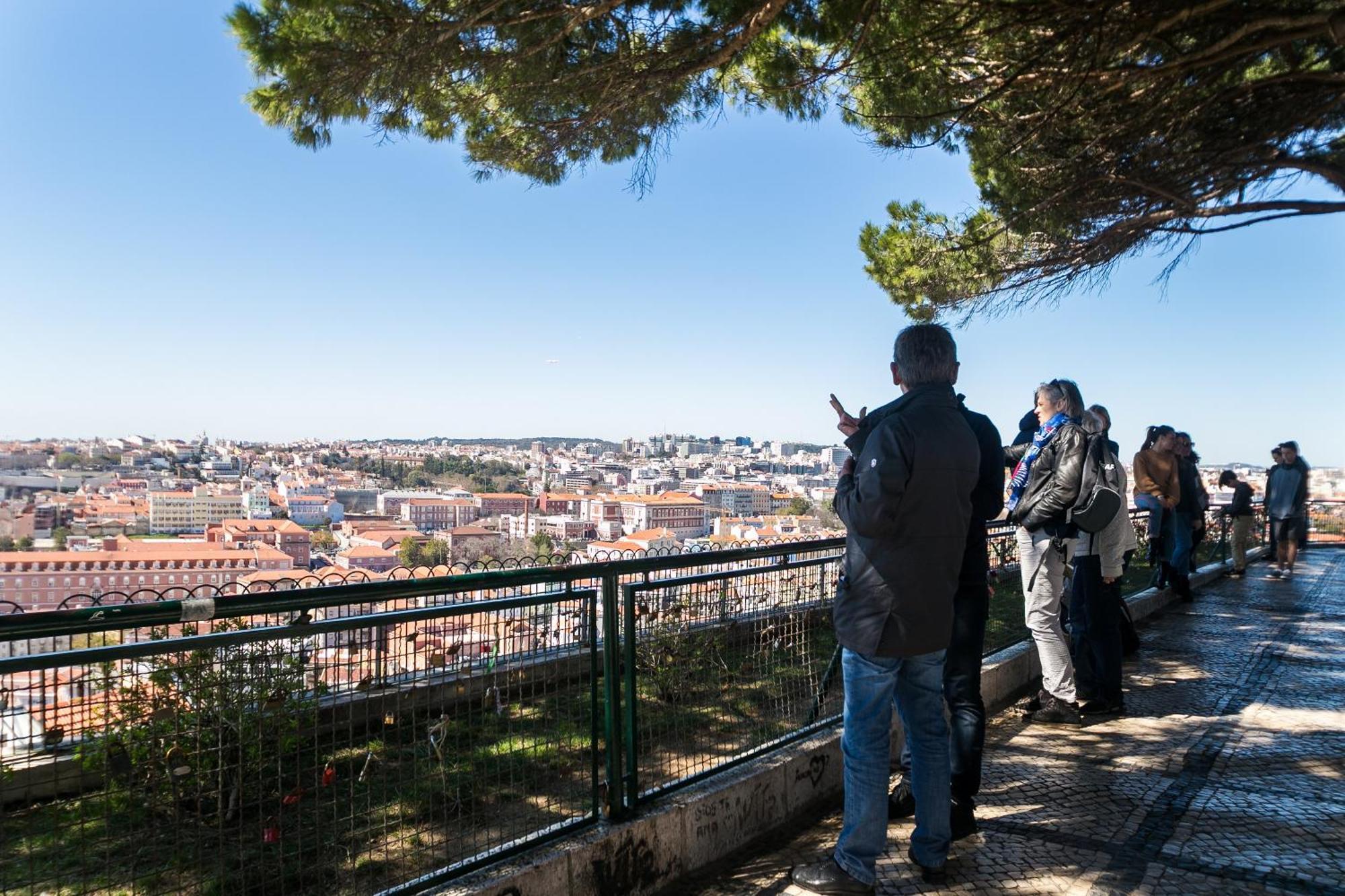 Happy Stay Lisbon - Suite With A View, Private Terrace & Ac Eksteriør bilde